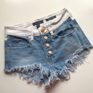 Kendal & Kylie high waisted shorts